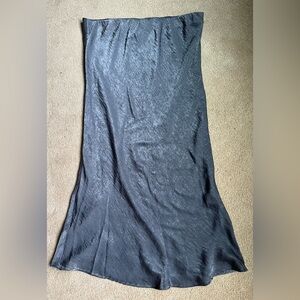 NWT Bobeau pencil skirt medium
